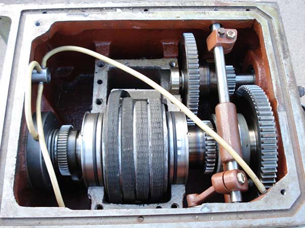 Фото шпиндельной бабки токарного верстата 1и611пмф3 Фото шпиндельной бабки токарного верстата 1и611пмф3